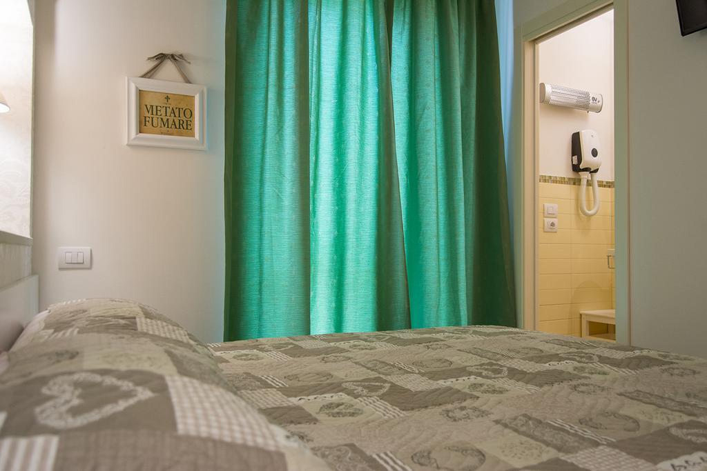Il Giglio Verde Porto SantʼElpidio Szoba fotó